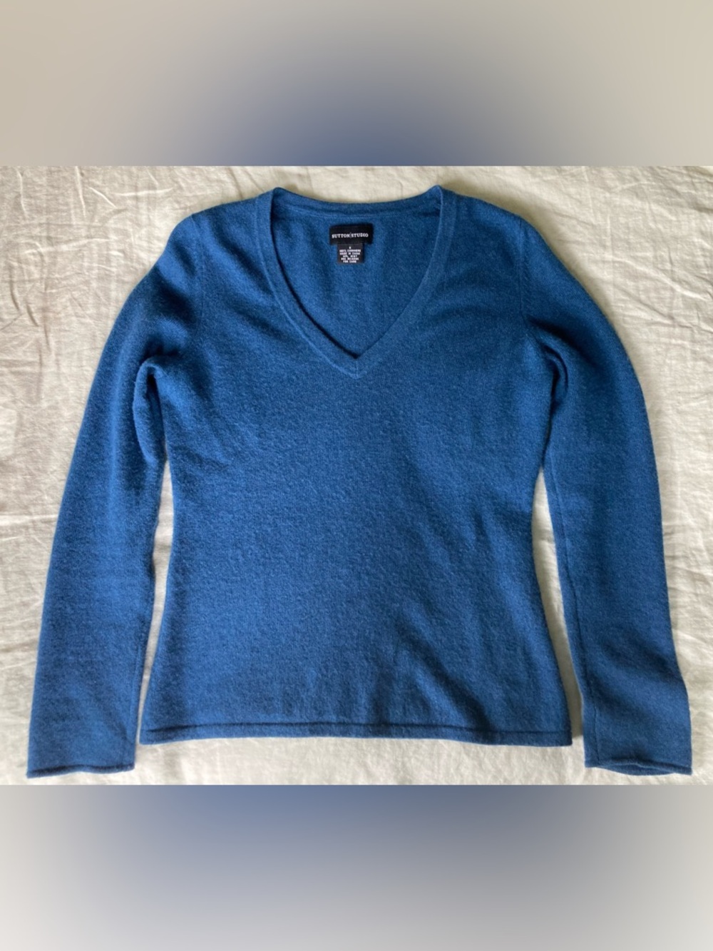 Sutton Studio Size Small Cashmere Sweater V Neck Yale Blue Long Sleeve